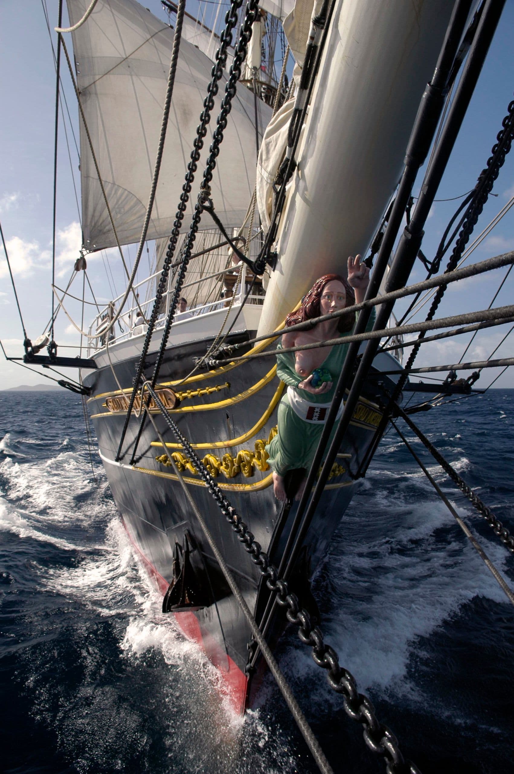 De boeg van de clipper Stad Amsterdam